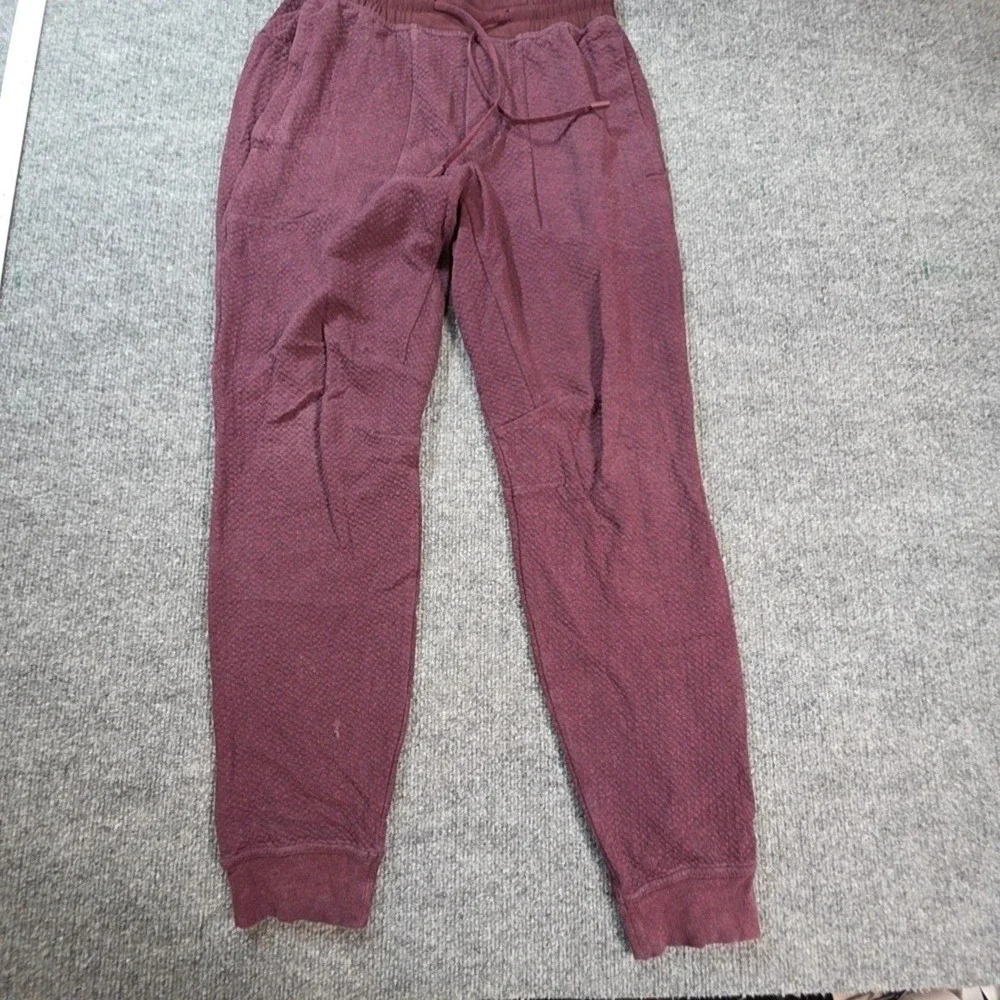 Lululemon Jogger Sweatpants Womens Small Purple Waffle Fleece Elastic Waist